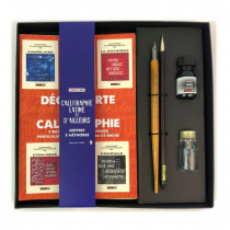 CALLIGRAPHIE LATINE & DAILLEURS COFFRET 5 MÉTHODES